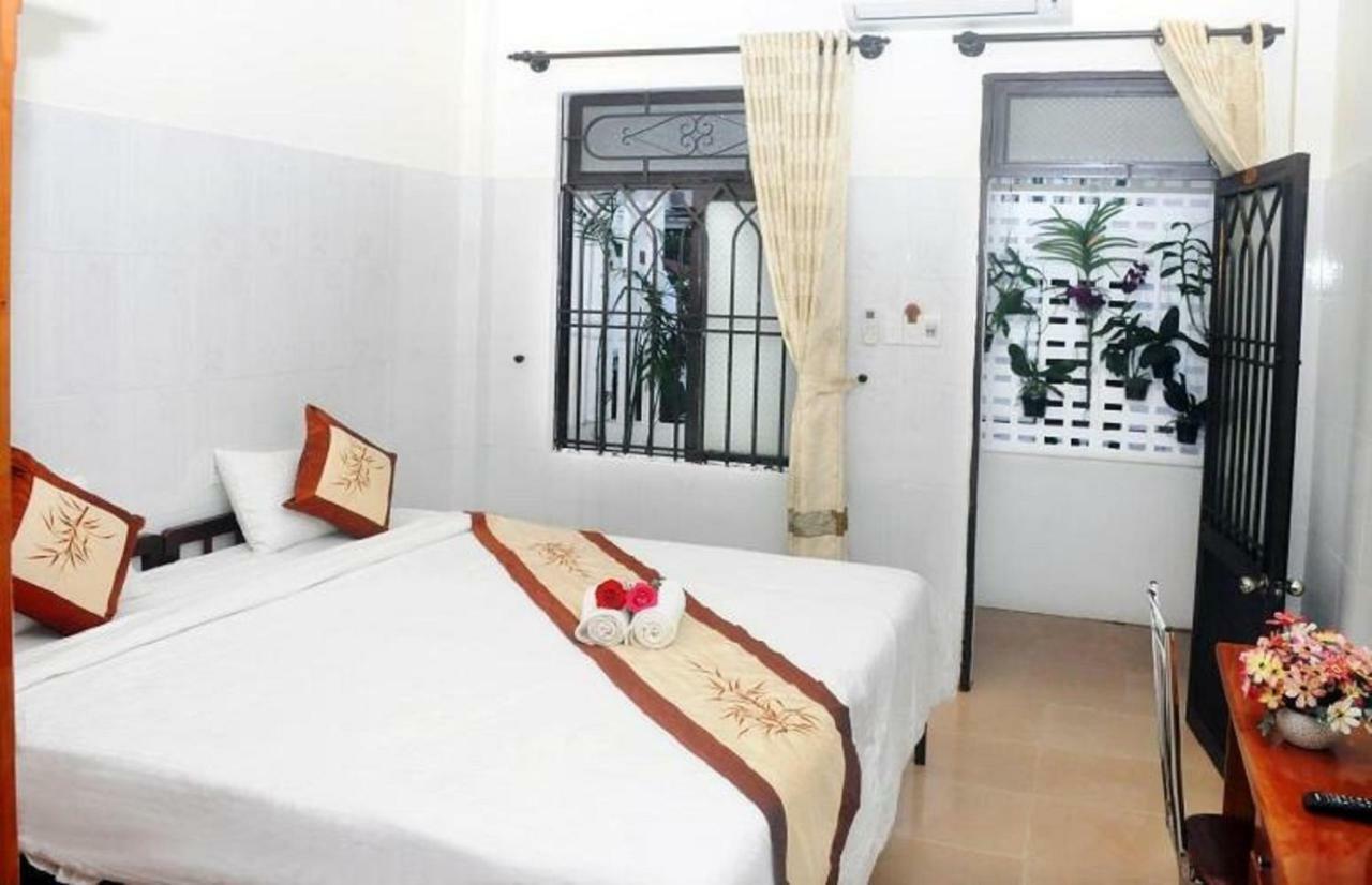 Holy Land Homestay Hoi An Exterior photo